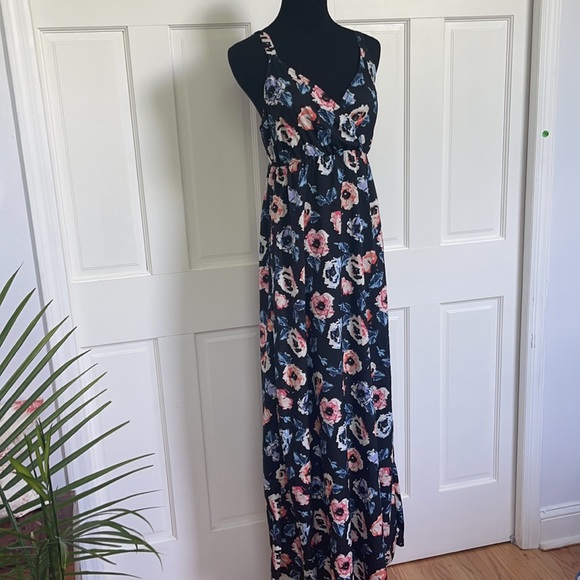 NWT Vero moda maxi dress - Picture 1 of 13